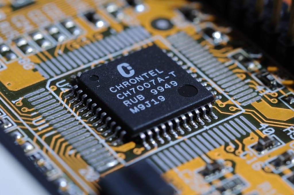 Computer reparatie chip - Servirex Computers te Leiden